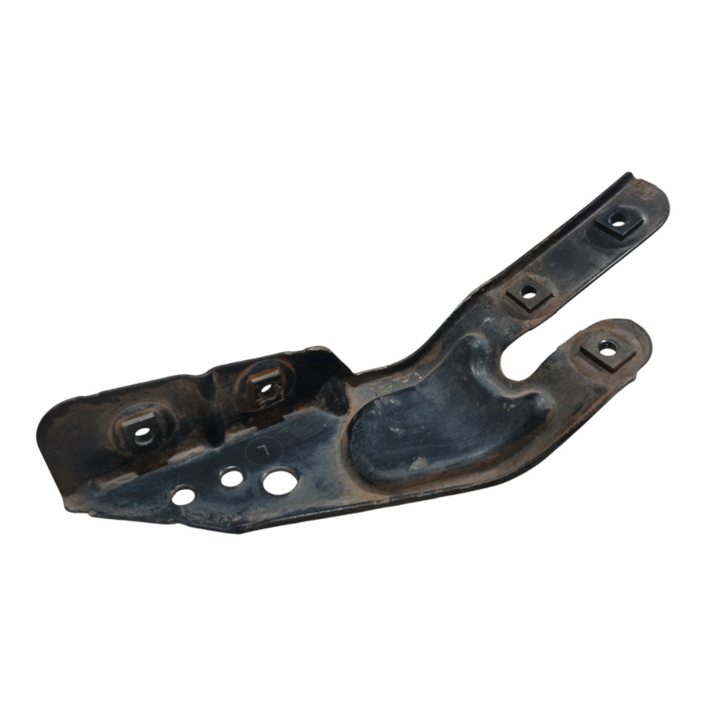 Suporte Esquerdo Radiador Mercedes C180 2002 2007 V661 4