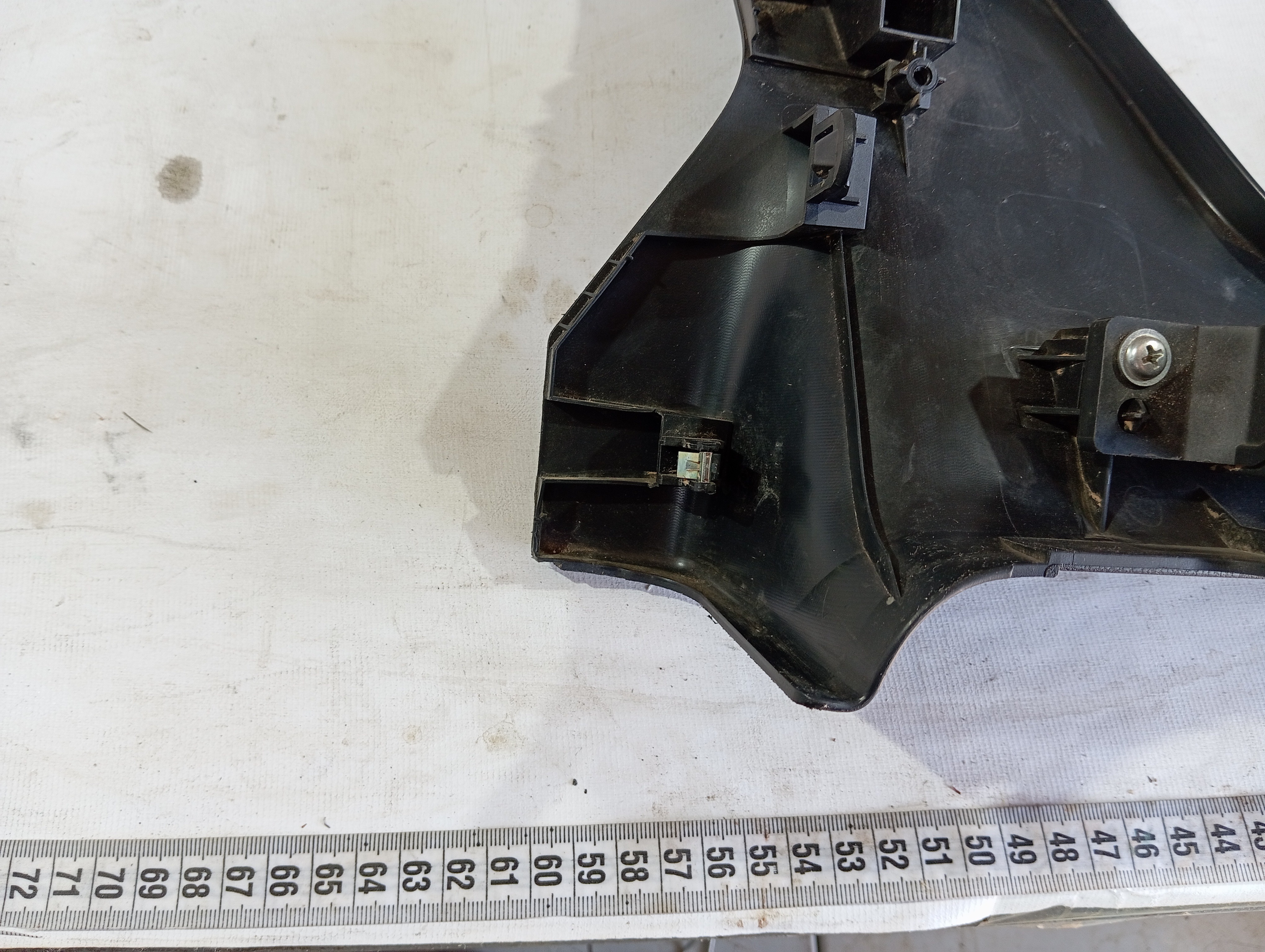 Acabamento Inferior Painel Nissan Leaf 2022 V589 Preto 10