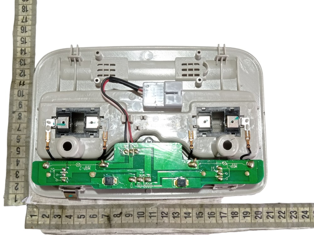 Luz Cortesia Teto Jac Iev40 2020 V615 7