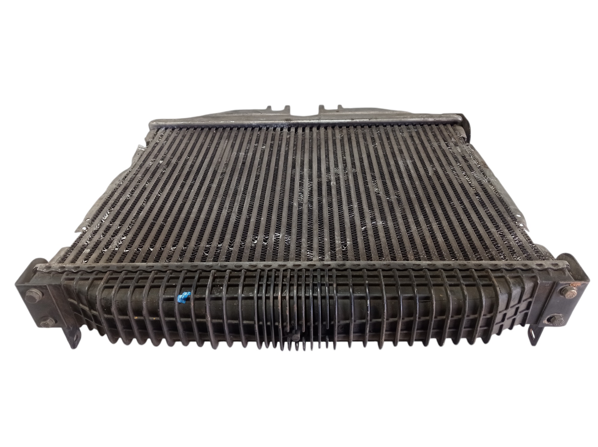 Intercooler Mercedes Benz 915e 2010 V218 2204480 9