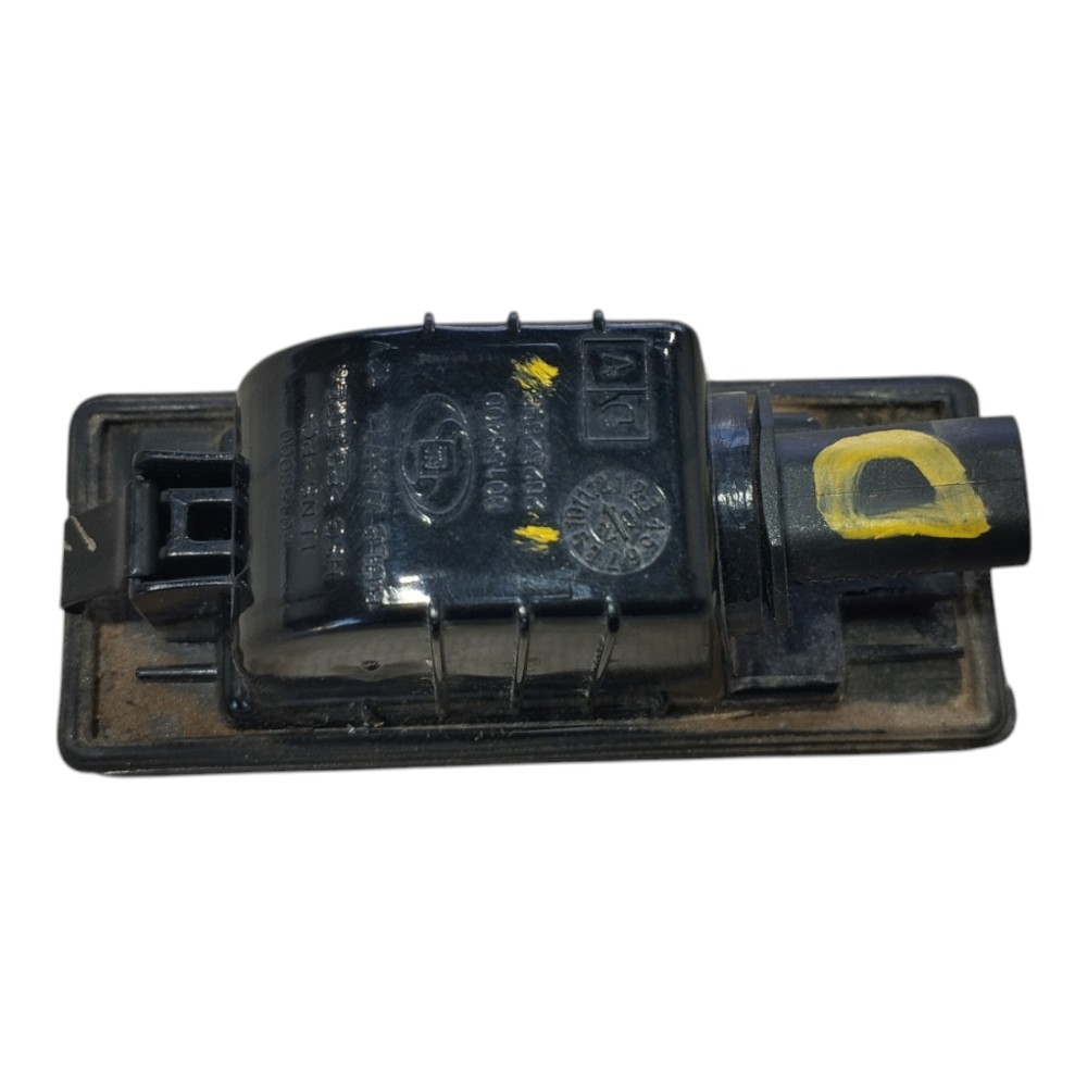 Luz Placa Gm Tracker 2020 2025 V627 4