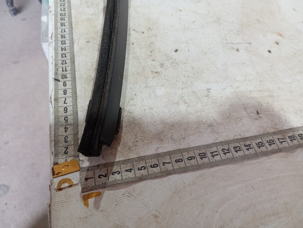 Guia Canaleta Traseira Esquerda Vw Golf 2002 V364 10