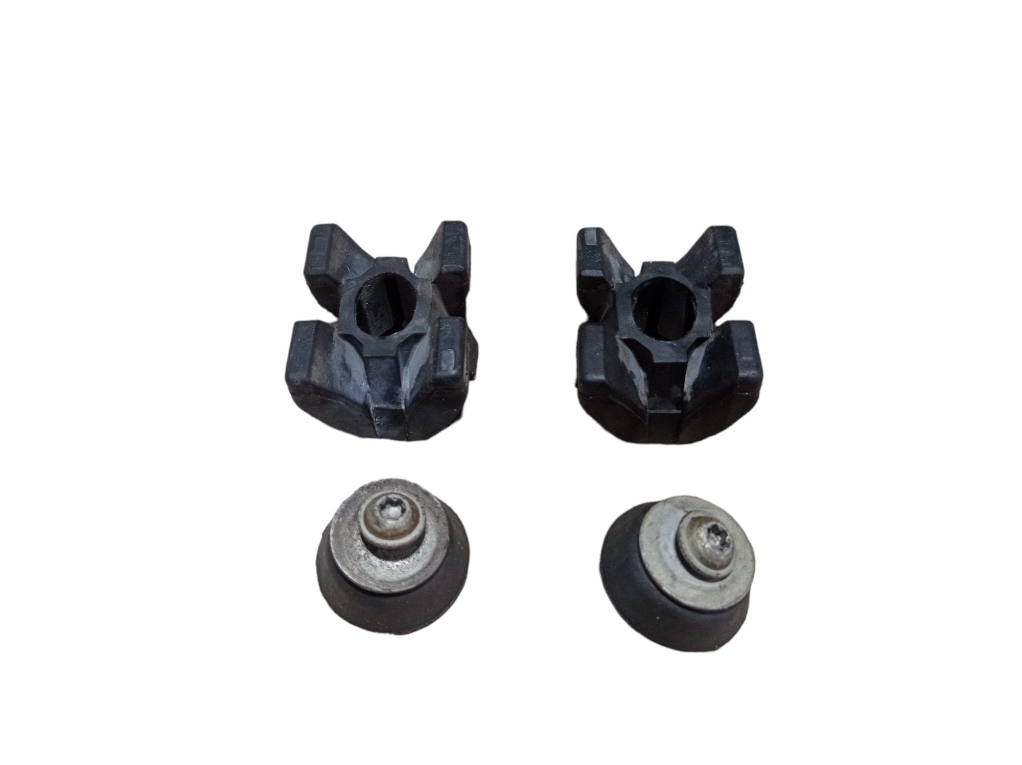 Coxim Inferior Radiador Land Rover Discovery 5 2019 3.0 V597 1