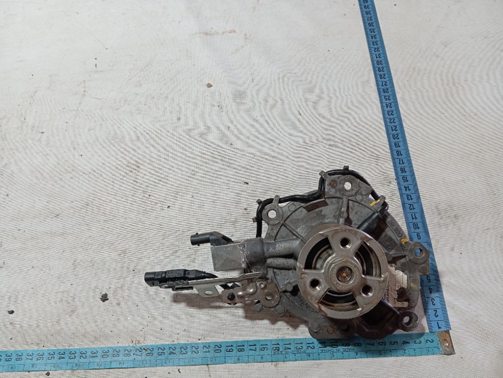 Bomba Água Discovery Sport 2.0 2015 A 2018 V591 8