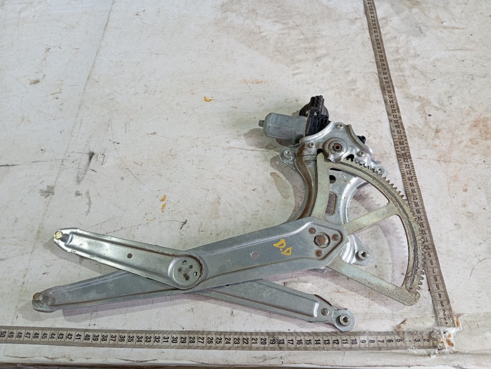 Máquina Vidro Porta Diant Direita Land Cruiser Prado 05 V620 8