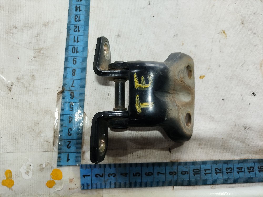 Dobradiça Porta Traseira Esq Mitsubishi L200 Sport 2004 V638 8