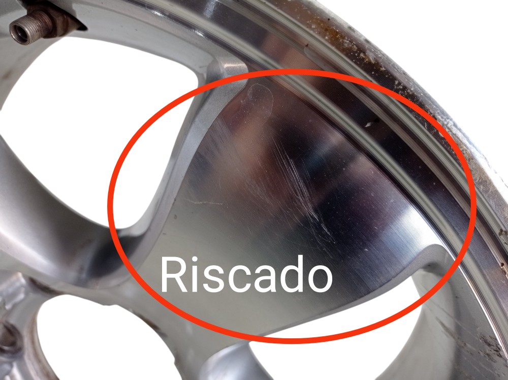 Roda Toyota Prado 3.0 2005 V620 8