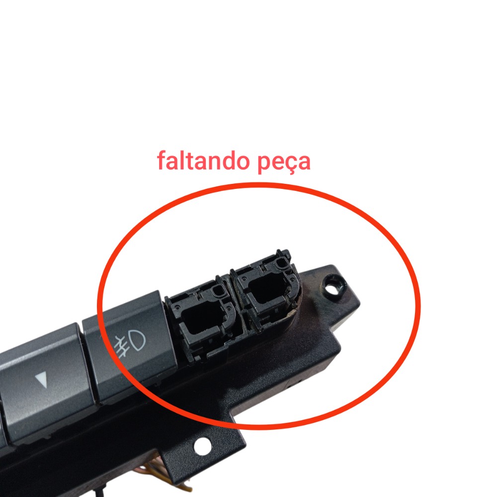 Comando Pisca Alerta Mode Fiat Strada 2018 7