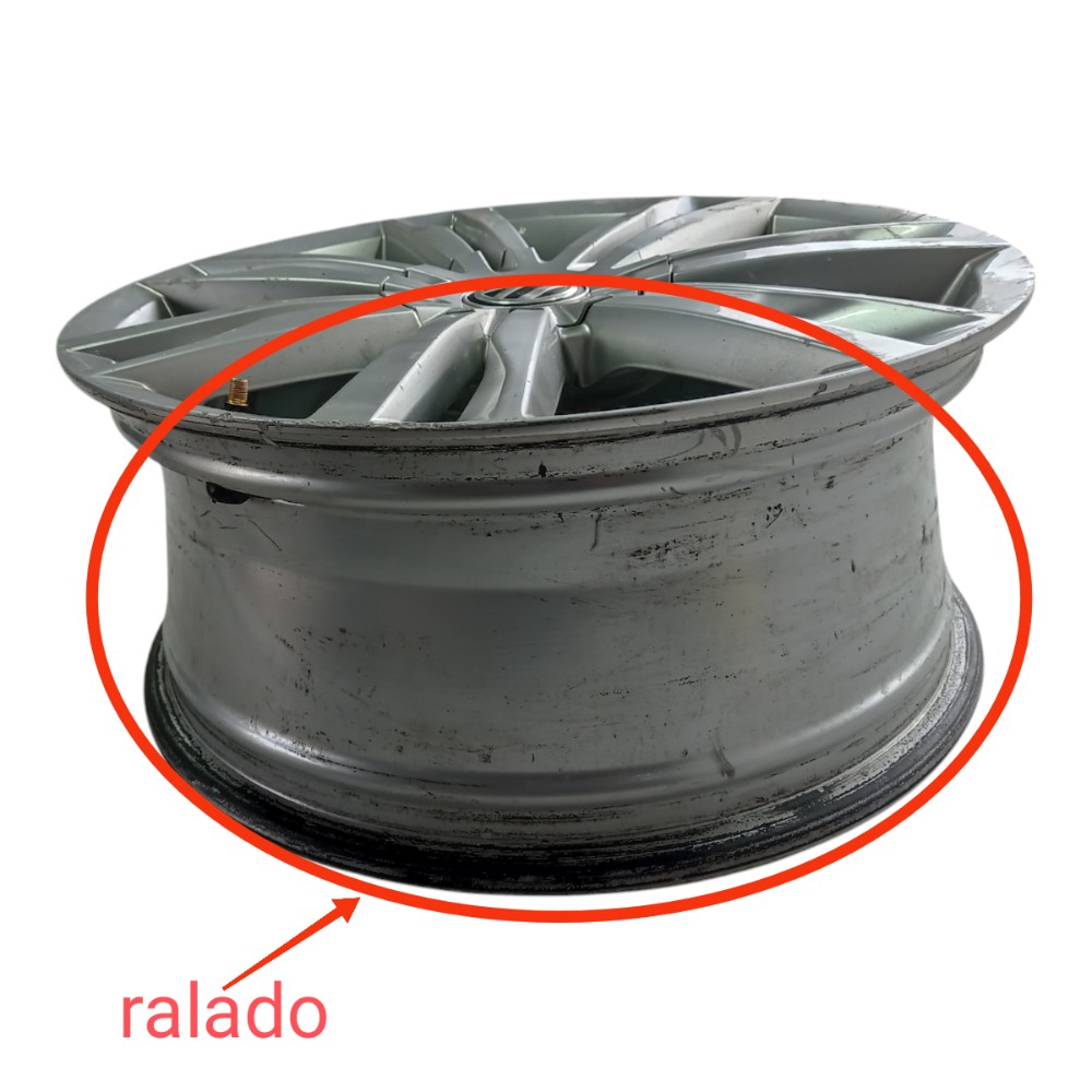 Roda  Aro 17 Vw Golf Highline 2015 V626 8