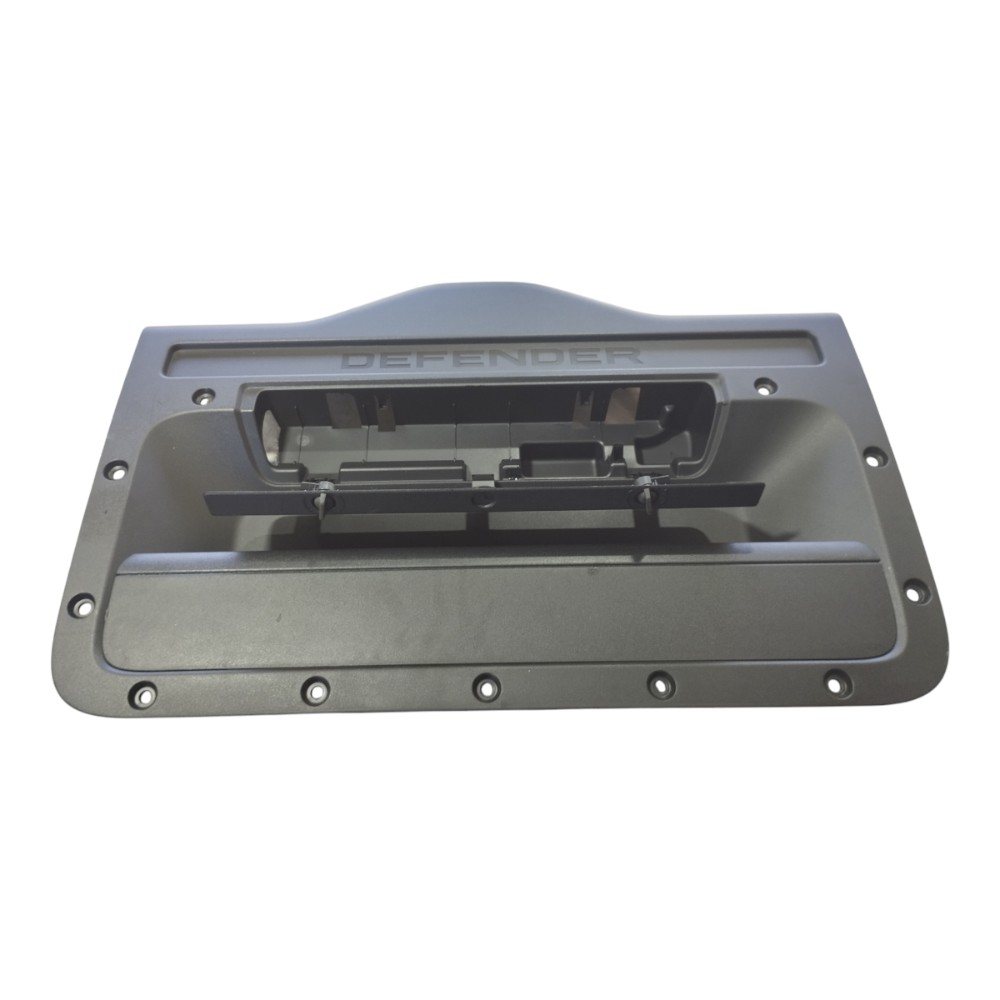 Aplique Tampa Traseira Land Rover Defender 2022 V645 9