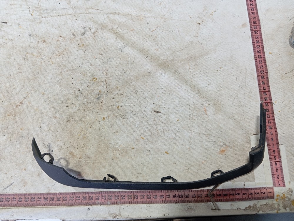 Moldura Esquerda Parachoque Tras Ram Rampage Rt 2023 24 V641 8