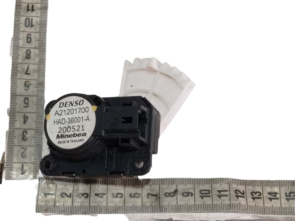 Motor Atuador Ar Condicionado Renault Zoe Neo Int 2023 V617 8