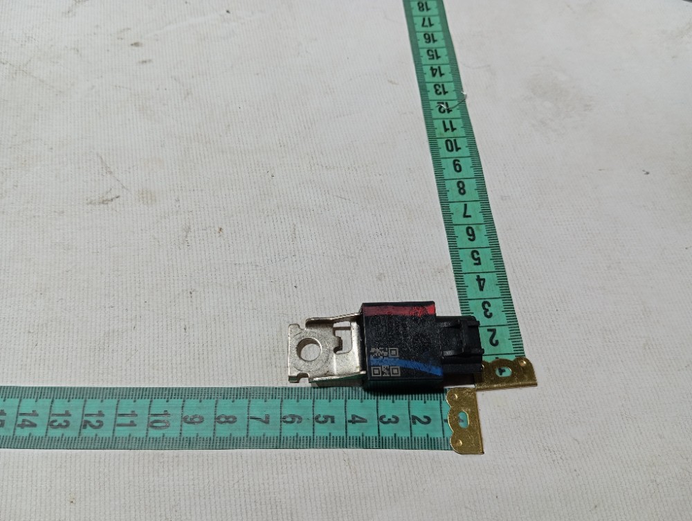 Sensor relé ignição Byd Song Pro 2025 V669 8