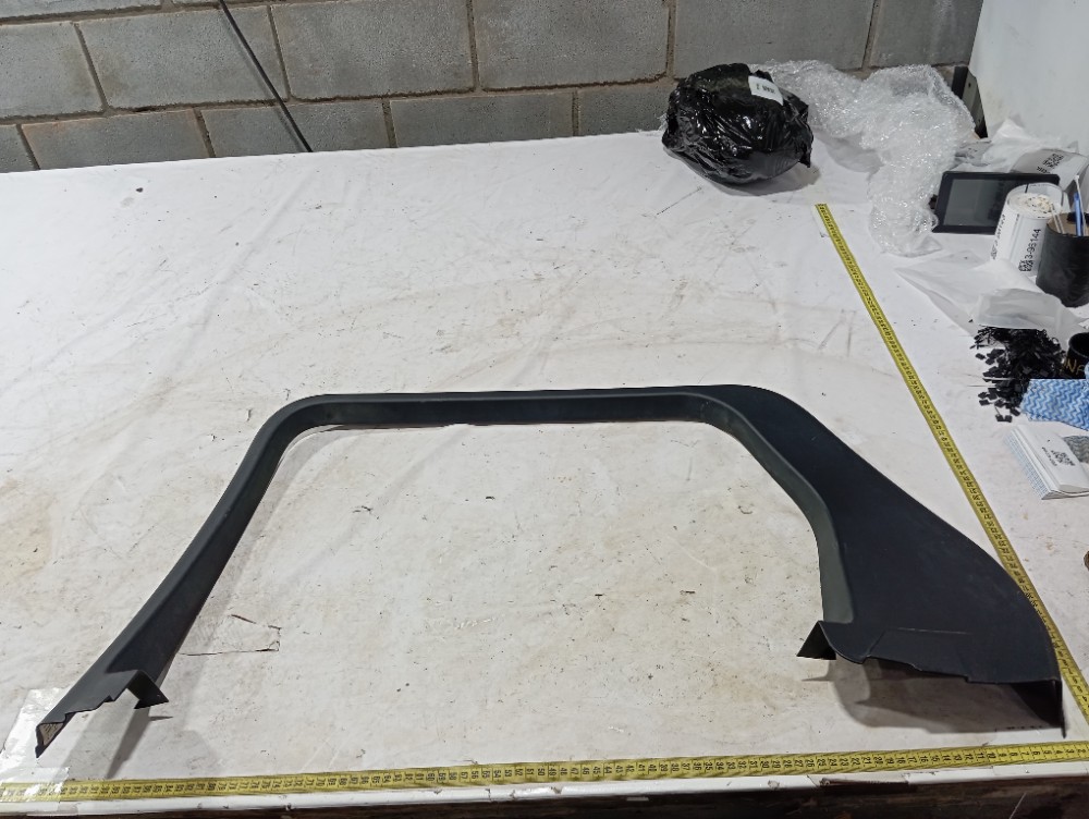 Moldura Int Porta Tras Direita Discovery Sport 15 A 018 V663 8