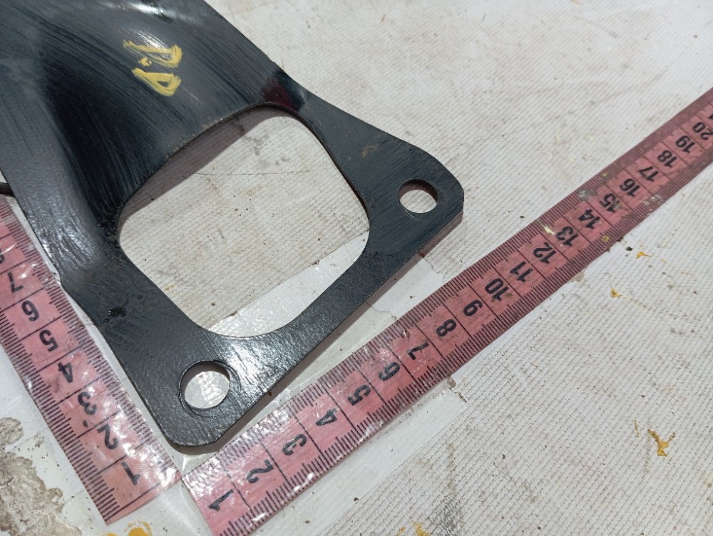 Suporte direito quadro diant Renault Zoe 2022 a 23 V639 7