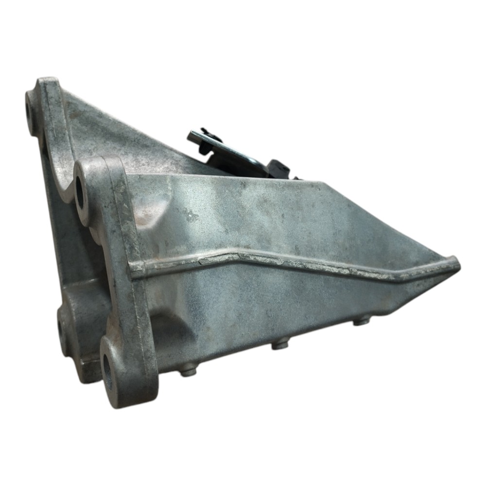 Suporte Direito Coxim Suzuki Grand Vitara 2012 2015 V643 2