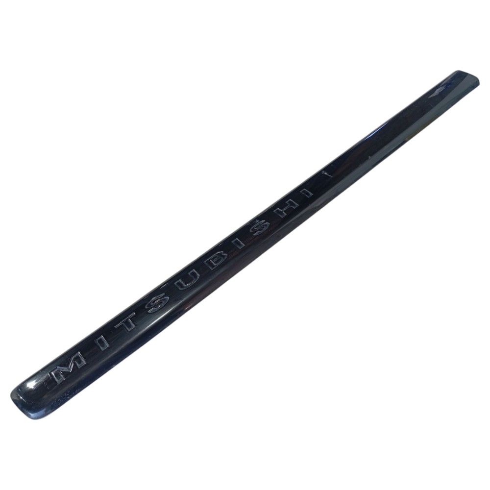 Friso Porta Dianteira Esquerda Mitsubishi L200 Sport 06 V647