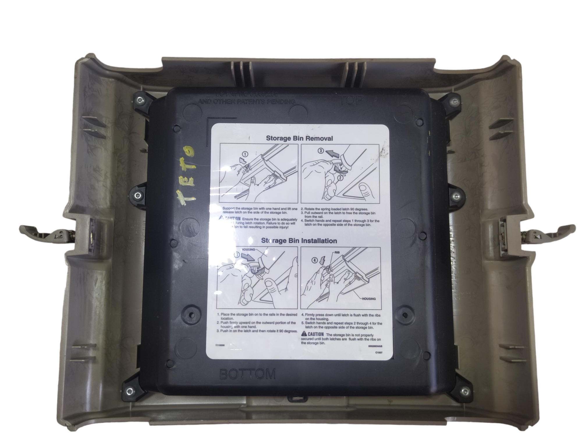 Compartimento Do Teto Chrysler Grand Caravan 2005 V586 4