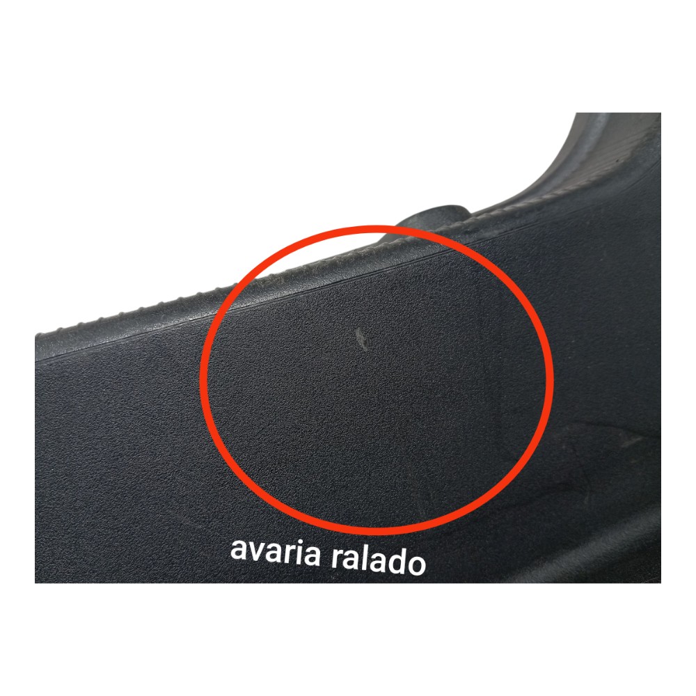 Acabamento Central Porta Malas Mercedes C180 2002 2007 V661 Preta 7