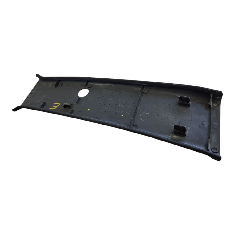 Acabamento Coluna Esquerda Mitsubishi L200 Sport 2006 V647 8