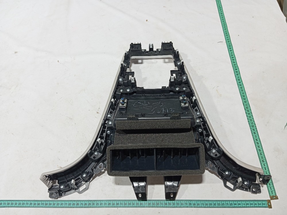 Moldura difusor console Byd Song Pro 2025 V669 9