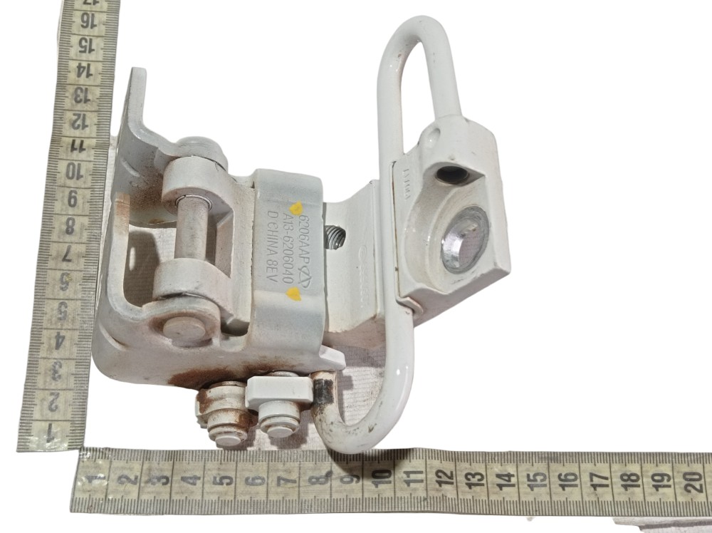 Limitador Dobradiça Traseira Direita Chery Tiggo 2 2020 V613 8