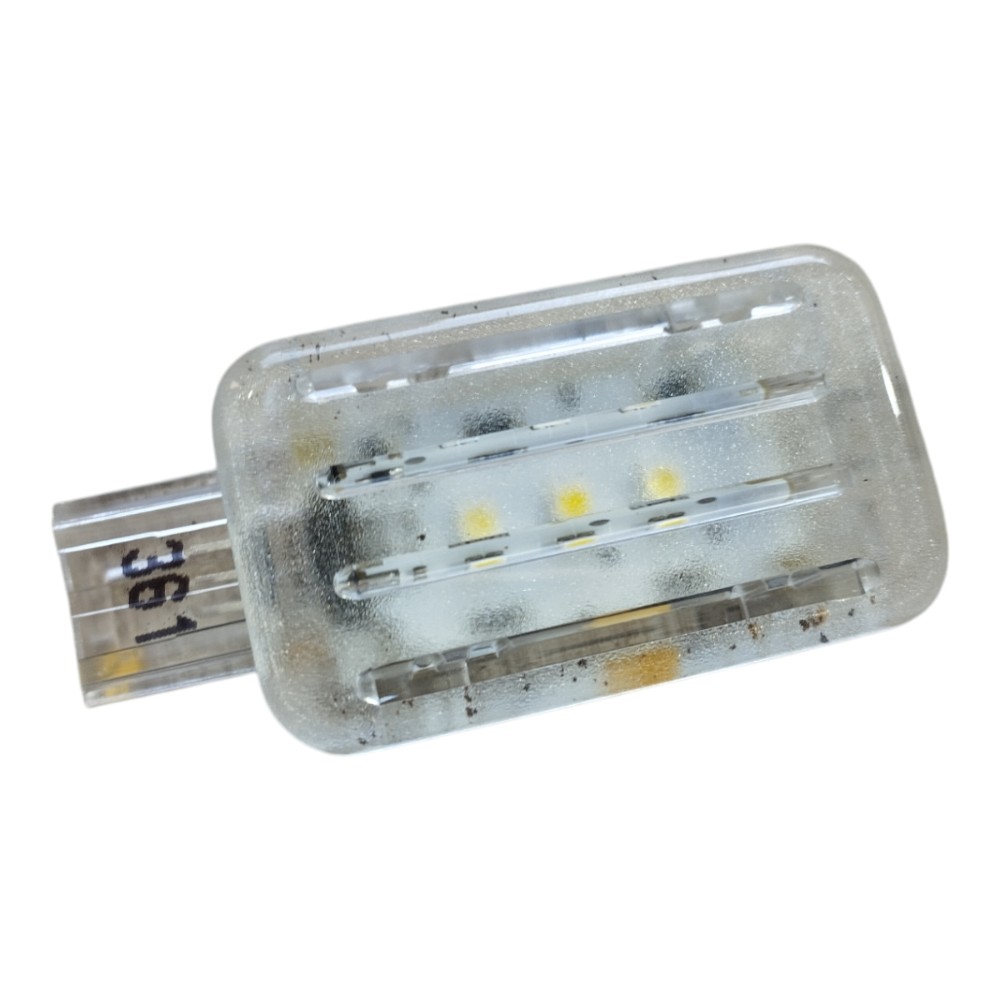 Luz Cortesia Esquerda Porta Malas Defender 2021 2022 V645