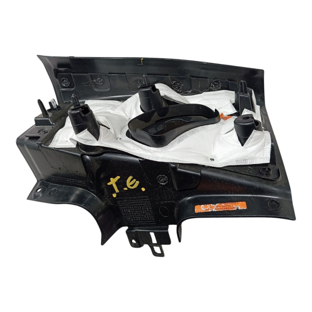 Acabamento Coluna Traseira Direita Ram Rampage 2023 25 V659 1