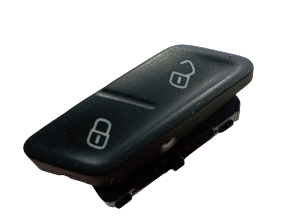 Botão Trava Porta Dianteira Direita Vw Golf Highline 14 V626 2