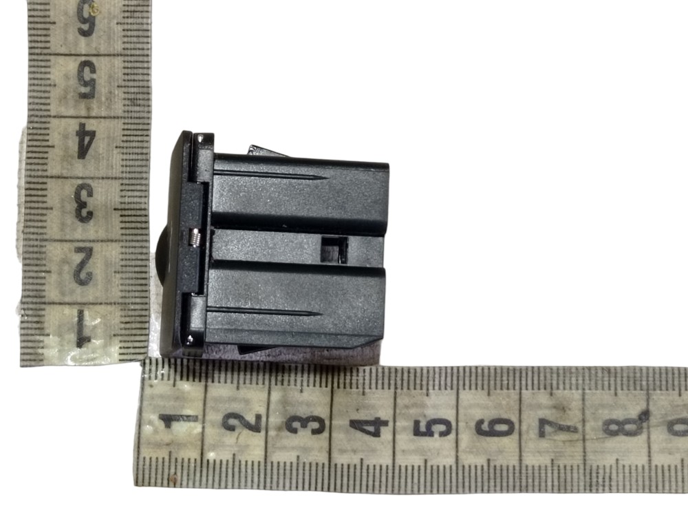 Suporte Entrada Usb Gwm Haval H6 1.5 2024 V610 7