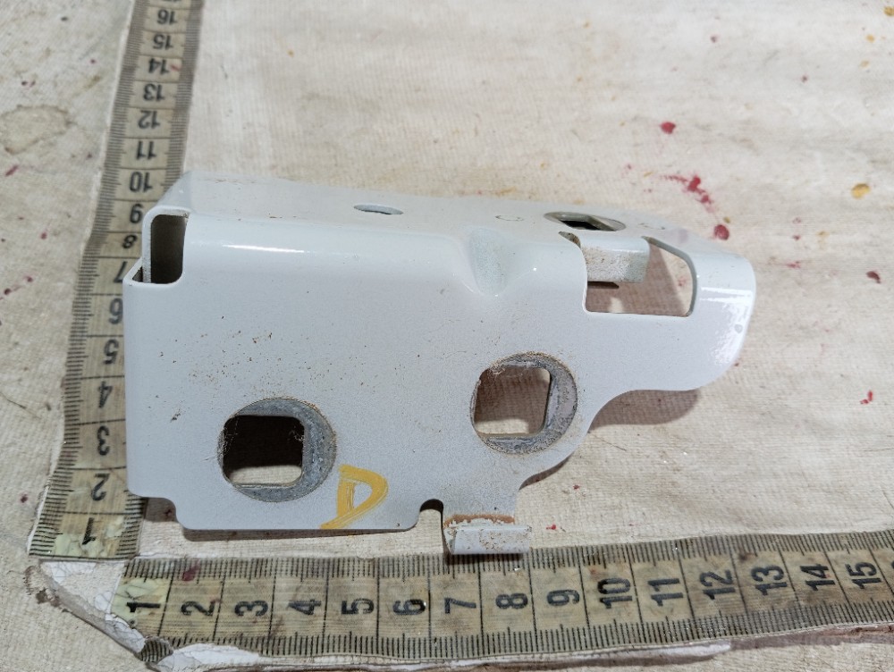 Suporte Direito Painel Frontal Renault Zoe Neo 2023 V617 8