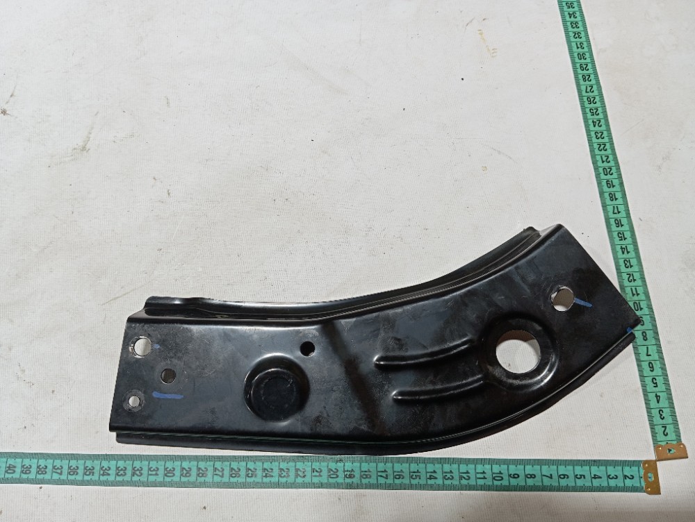 Suporte farol direito Byd Song Pro 2025 V669 8