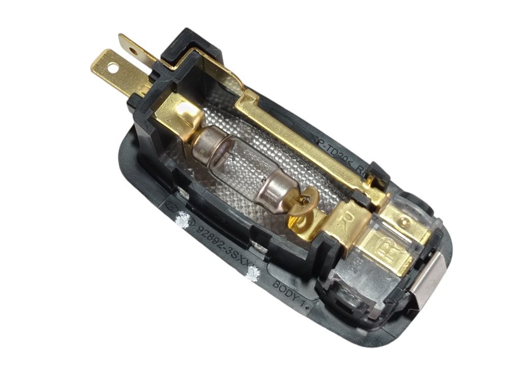 Luz Cortesia Quebra Sol Hyundai Creta 1.0t Tgdi 2023 V609 7