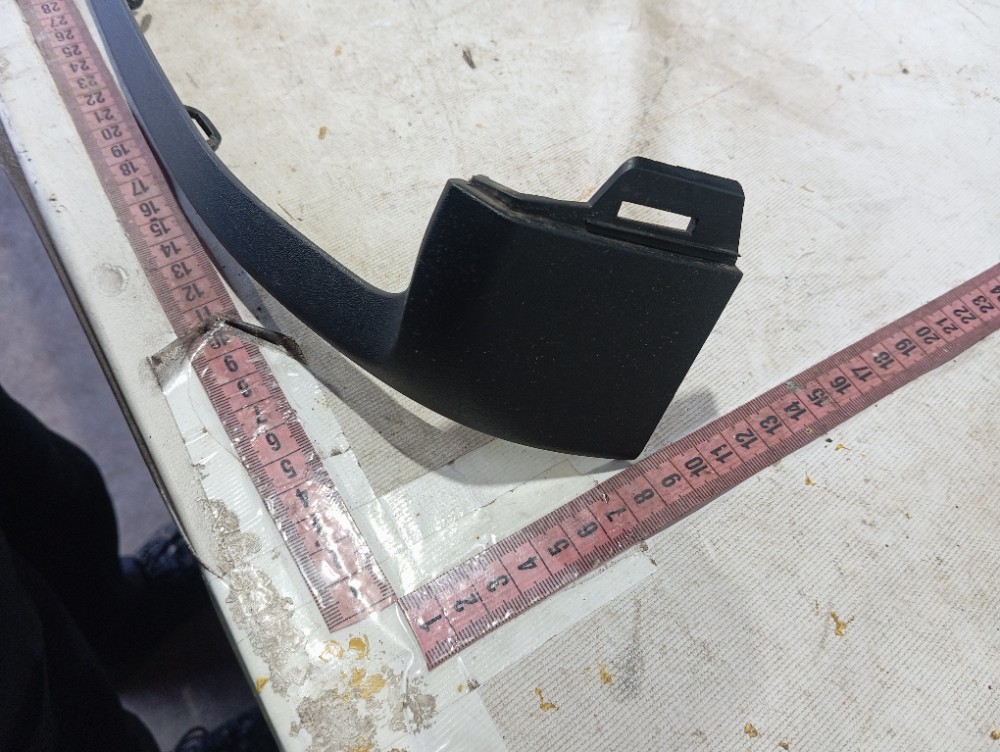 Moldura Esquerda Parachoque Tras Ram Rampage Rt 2023 24 V641 9