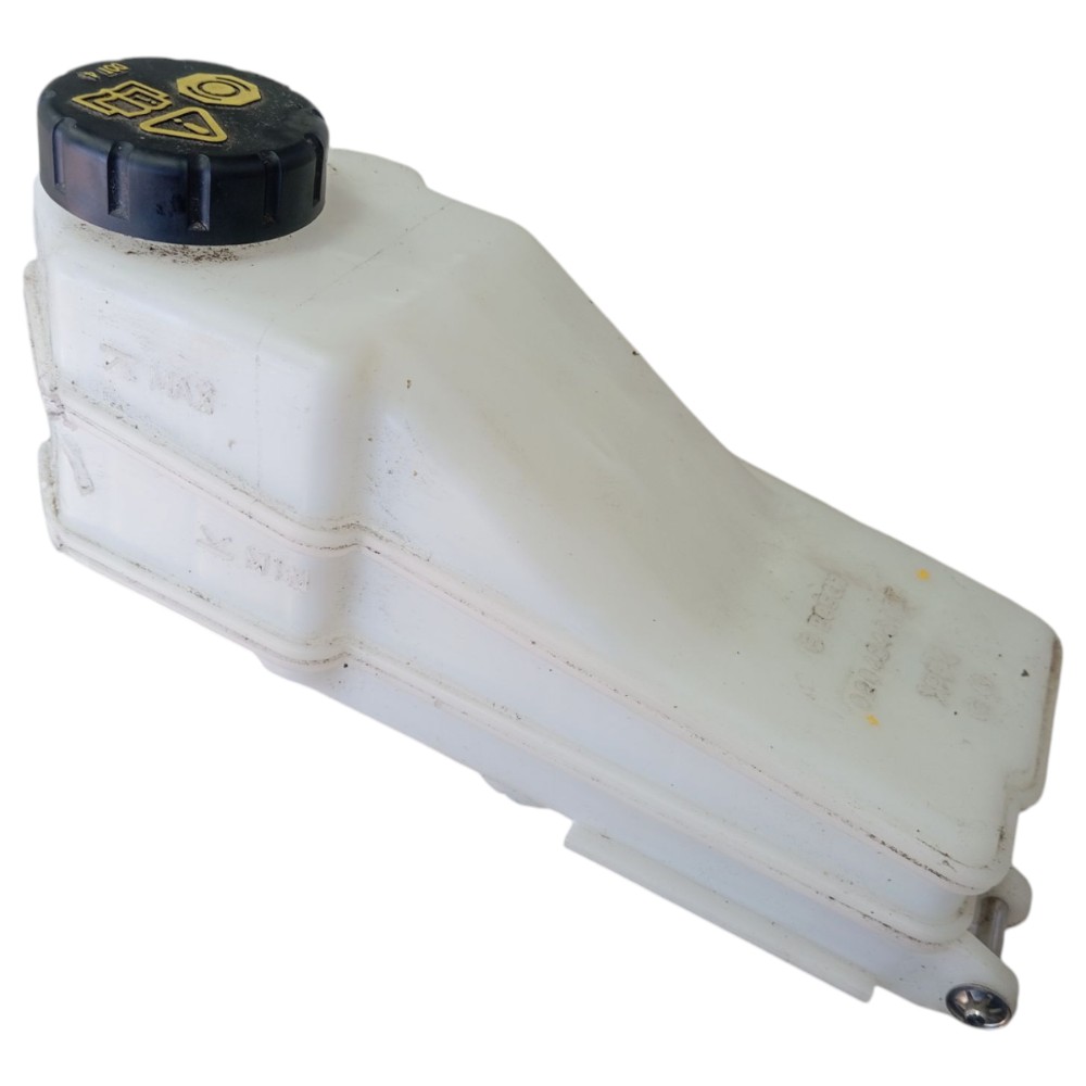 Reservatorio cilindro mestre Land Rover Defender 2022 V645 5