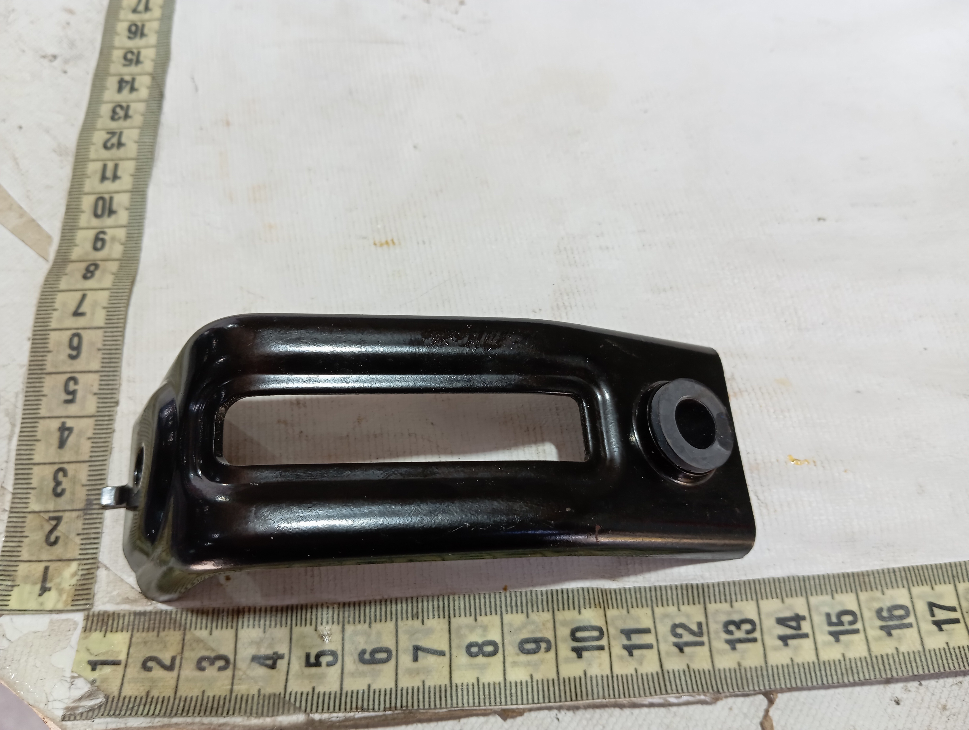 Suporte Reservatório Água Byd Dolphin Gs 2024 2025 V596 8