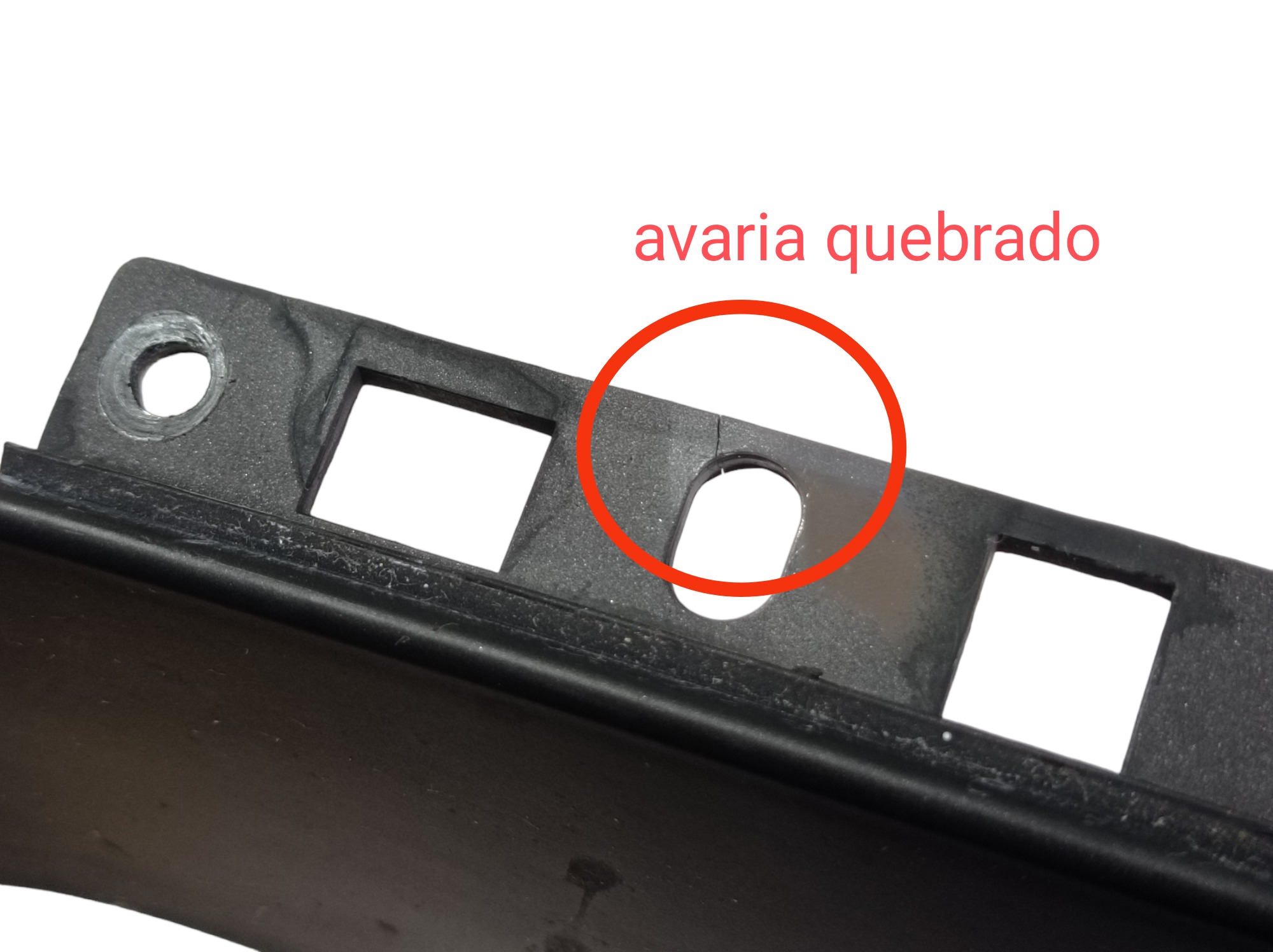 Moldura Painel De Instrumentos Chery Cielo 2012 V514 8