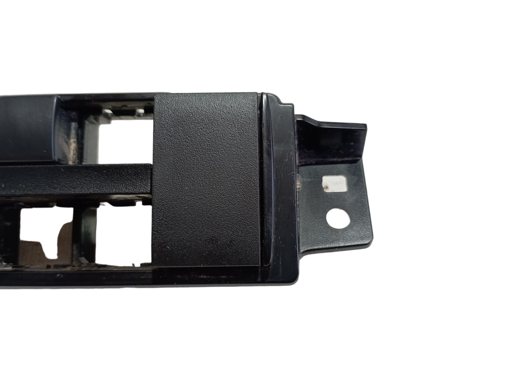 Moldura Botão Carregador Bateria Nissan Leaf 2022 V589 6