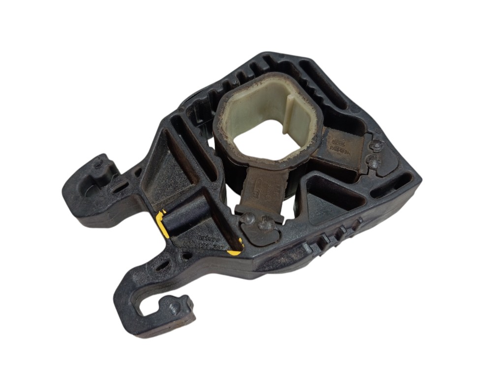 Suporte Direito Radiador Água Vw Nivus 2024 V608 4