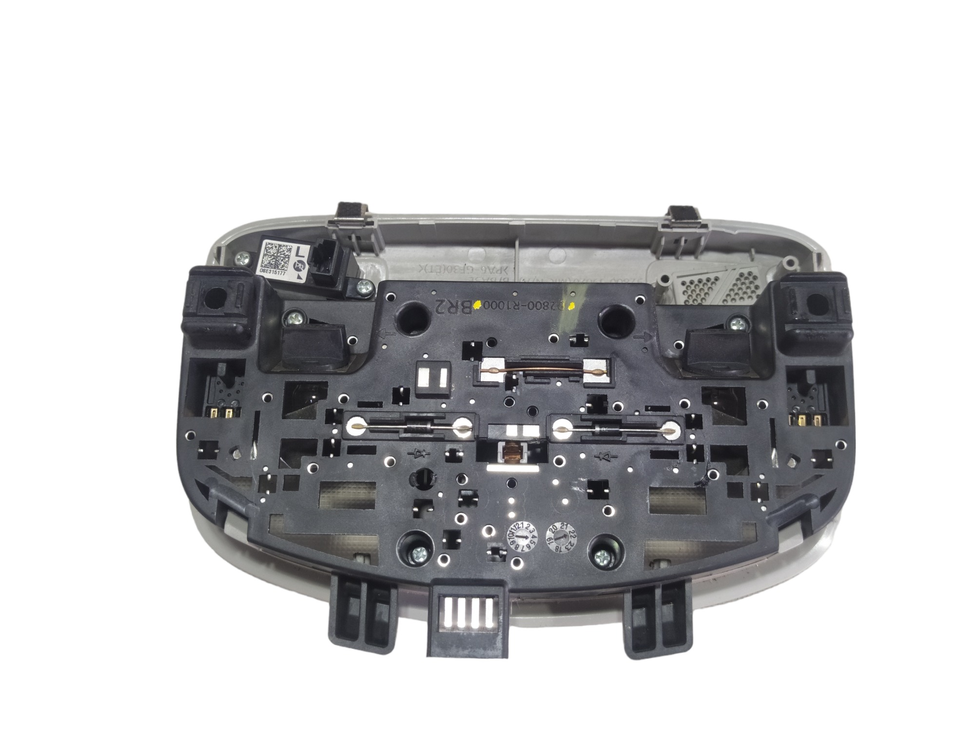 Luz Cortesia Dianteiro De Teto Hyundai Hb20 2023 V590 3