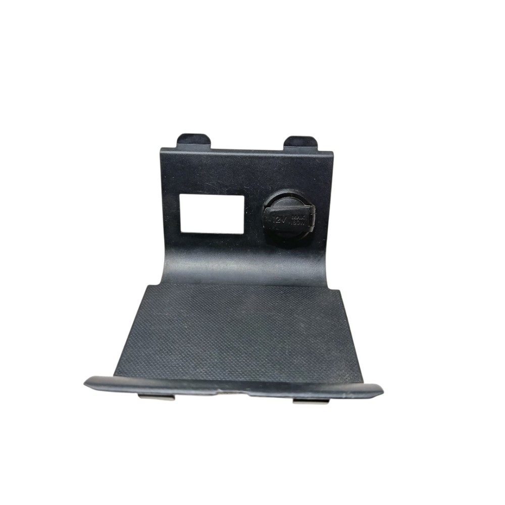 Moldura tomada 12v Hyundai Hb20s 2015 3