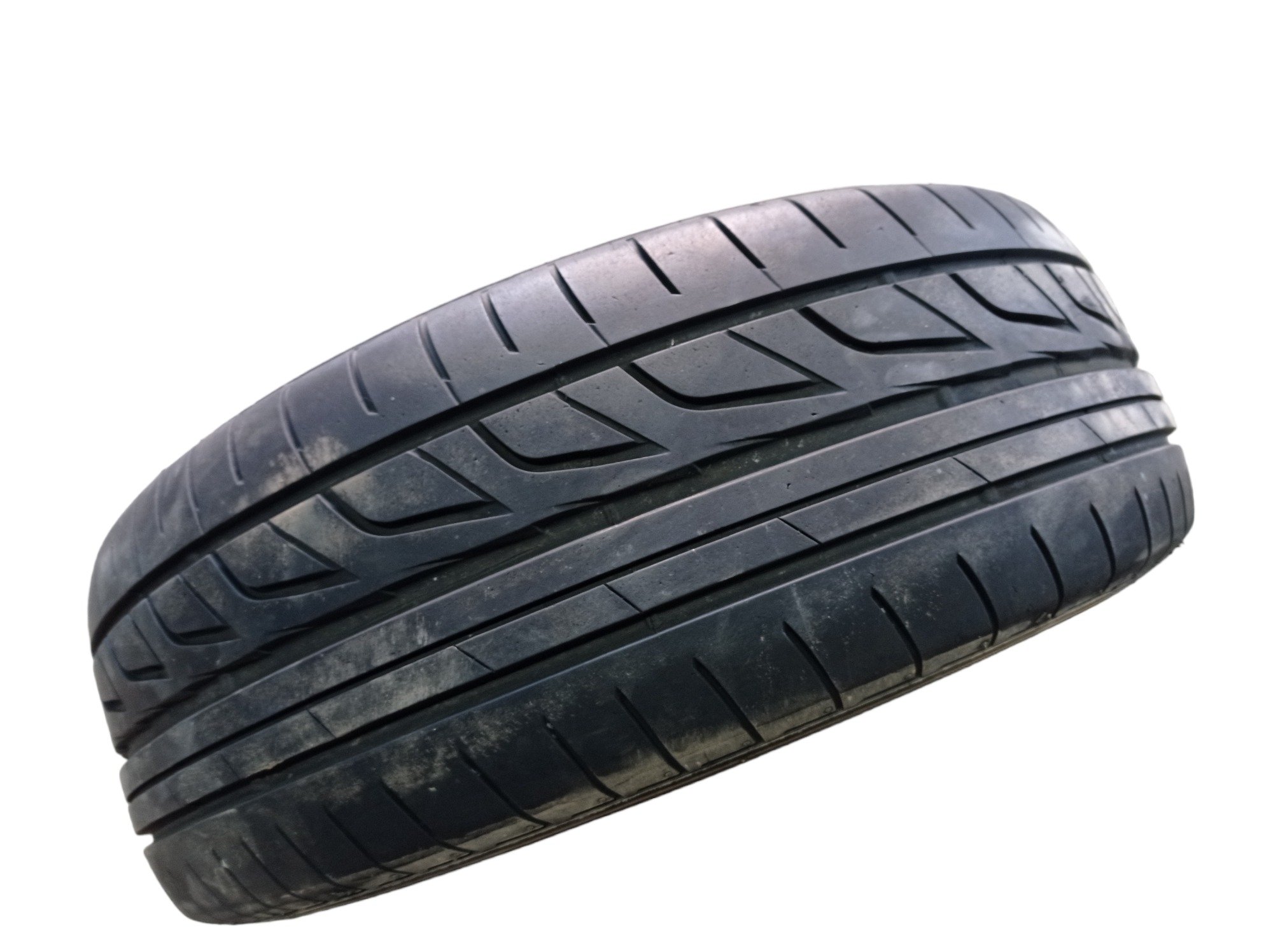 Pneu Bridgestone Potenza Re760 Sport 215/60 R16 3