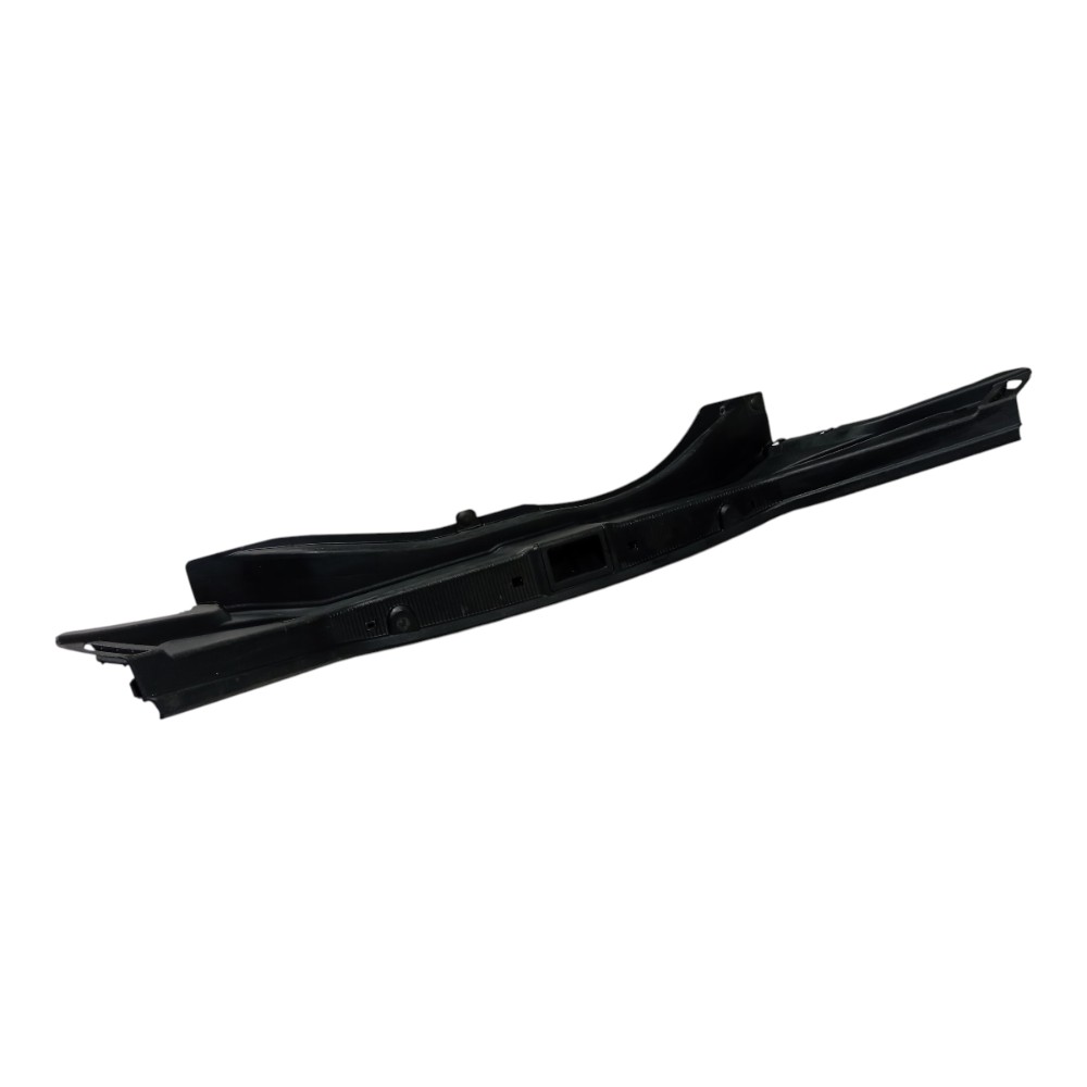 Acabamento Central Porta Malas Mercedes C180 2002 2007 V661 Preta