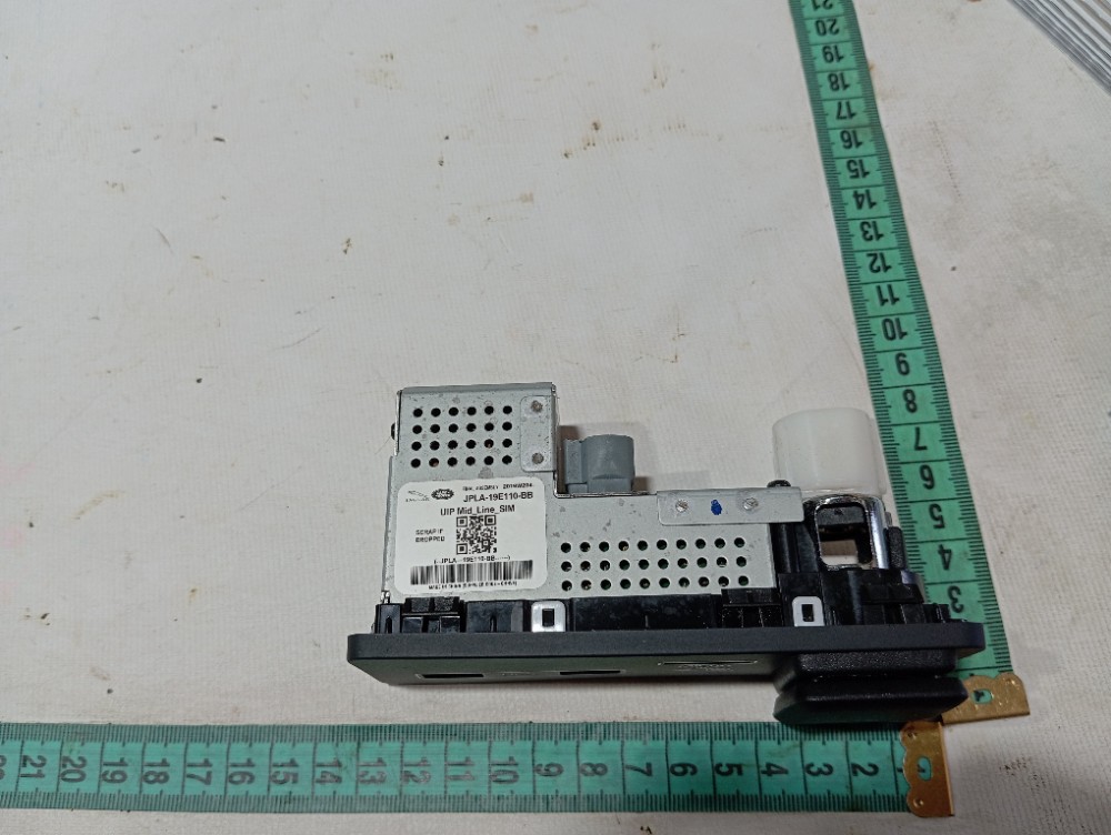 Entrada Usb Tomada 12v Discovery Sport 2020 V680 9