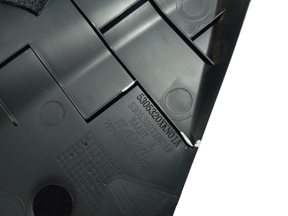 Acabamento Esquerdo Console Gwm Haval H6 2024 V610 5