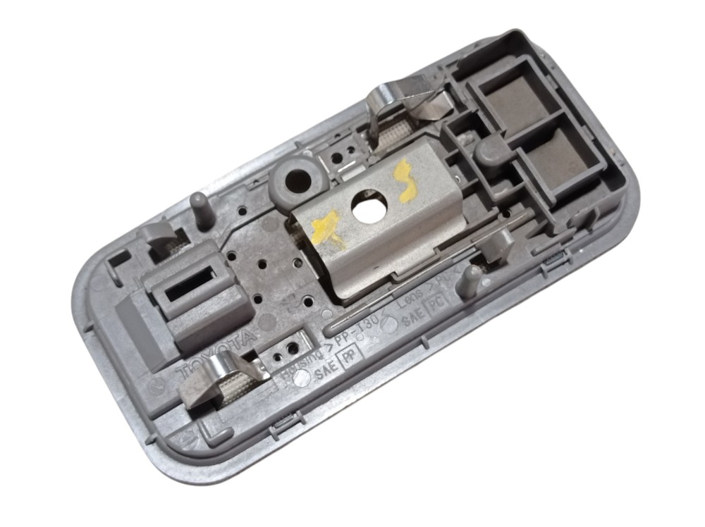 Luz Cortesia Teto Traseiro Toyota Prado 3.0 2005 V620 6