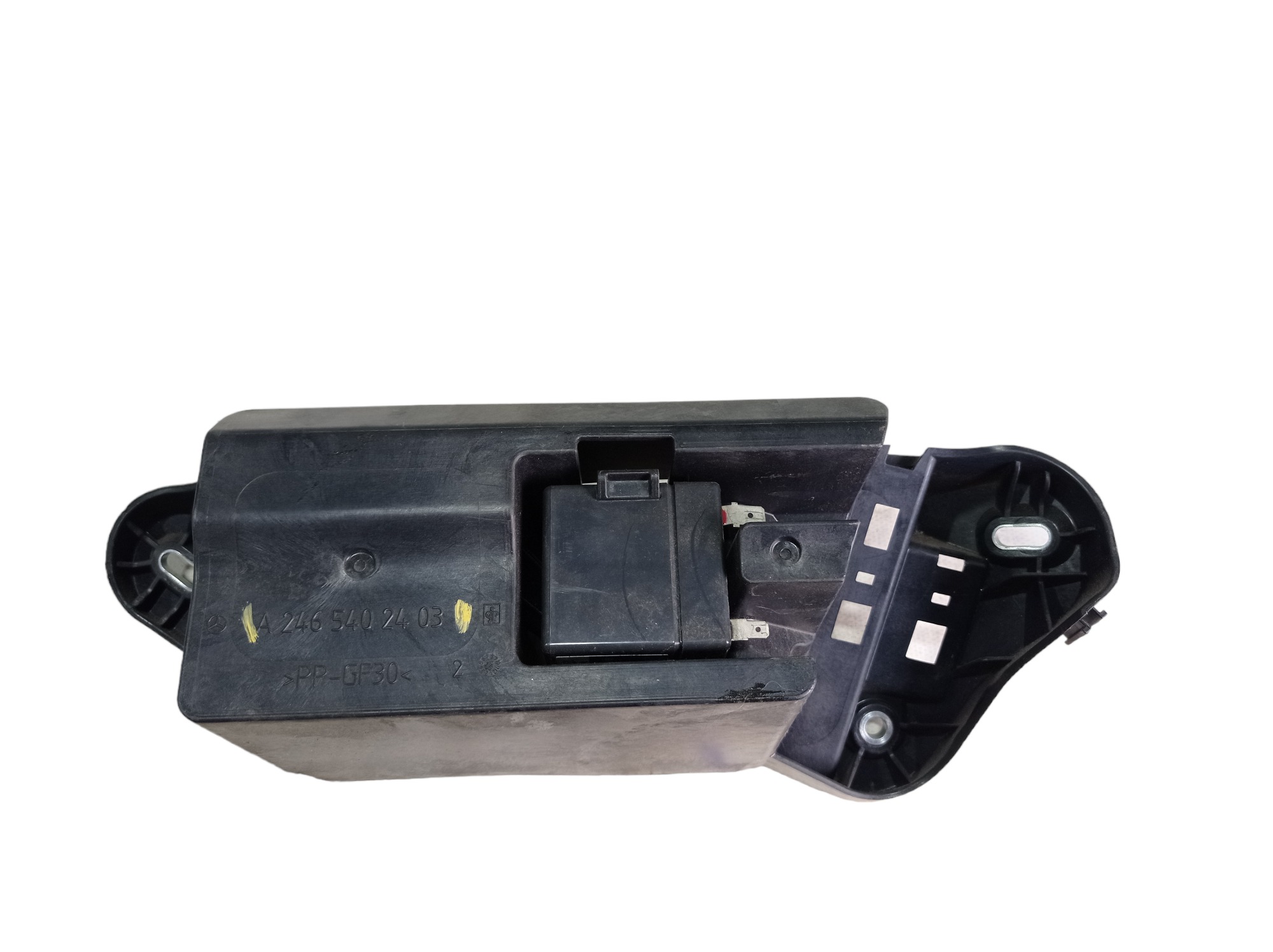 Suporte Bateria Mercedes Gla 200 2016 A2465402403 V568 7