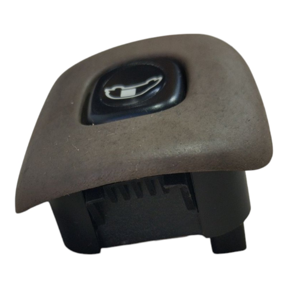 Botão Porta Traseira Direita Chrysler Grand Caravan V578 2