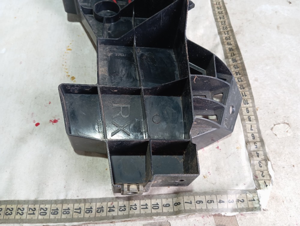Suporte Esquerdo Parachoque Traseiro Lexus Rx500hf 2023 V619 9