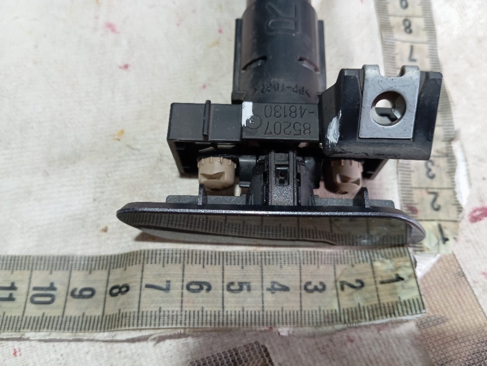 Esguicho Farol Direito Lexus Rx500hf 2023 V619 8